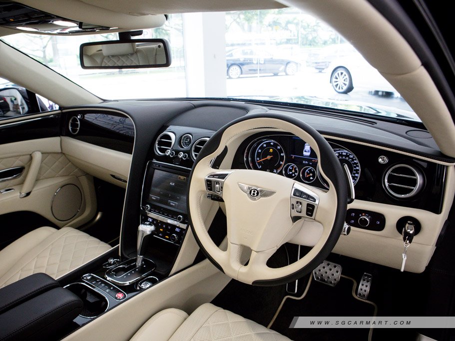 https://i.i-sgcm.com/new_cars/cars/11352/11352_g36