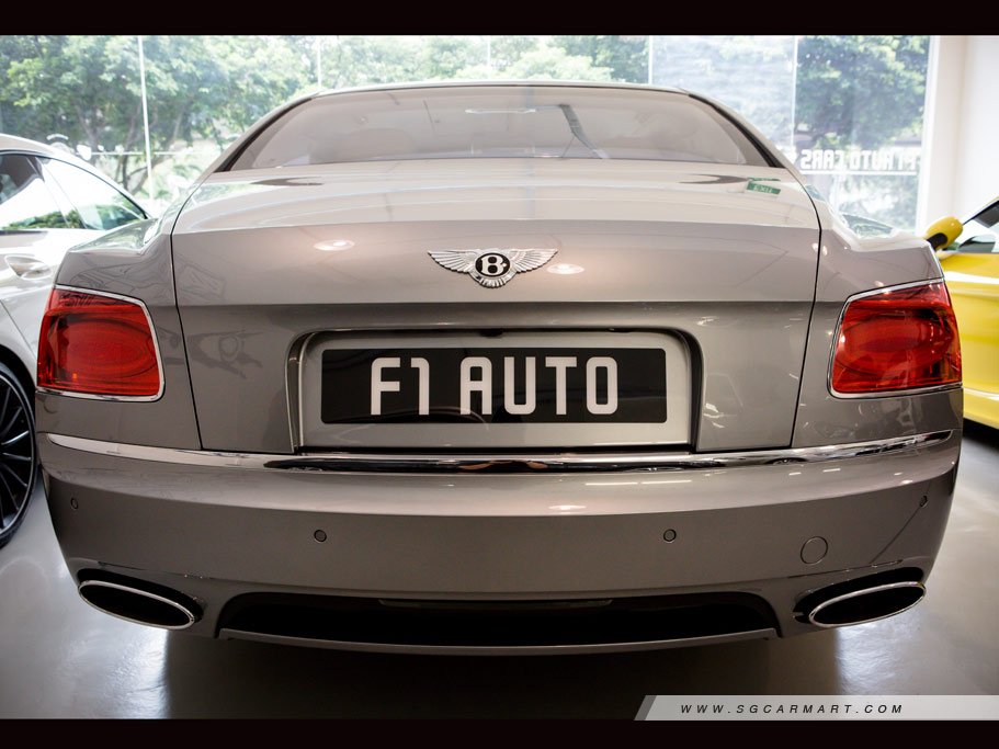https://i.i-sgcm.com/new_cars/cars/11352/11352_g5