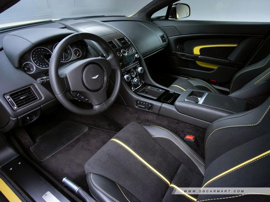 https://i.i-sgcm.com/new_cars/cars/11356/11356_g10
