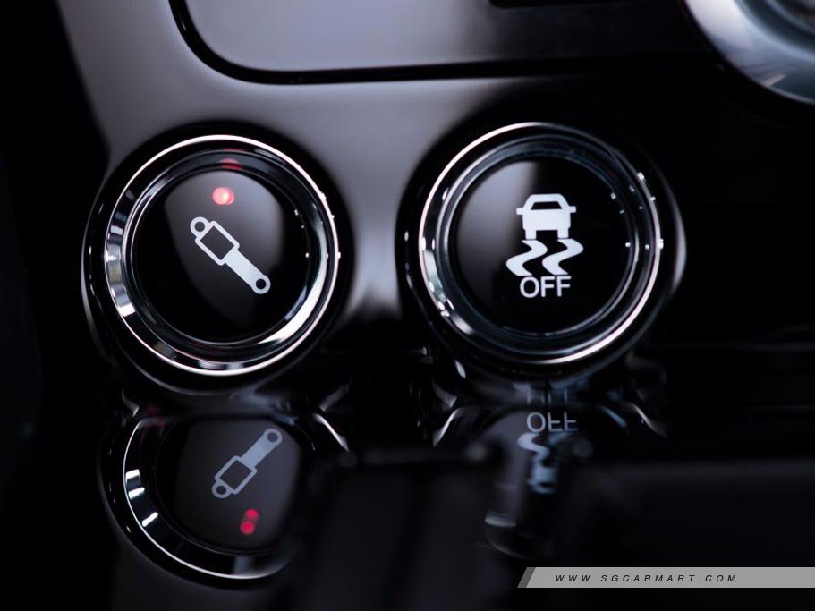 https://i.i-sgcm.com/new_cars/cars/11356/11356_g14