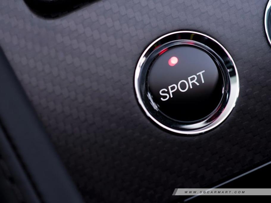 https://i.i-sgcm.com/new_cars/cars/11356/11356_g15