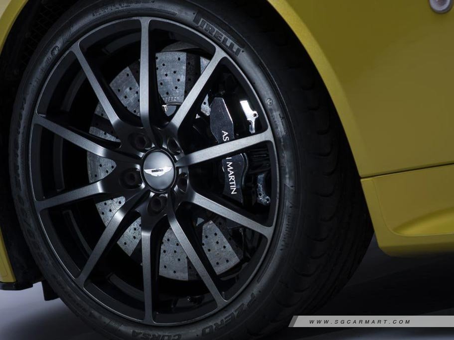 https://i.i-sgcm.com/new_cars/cars/11356/11356_g8