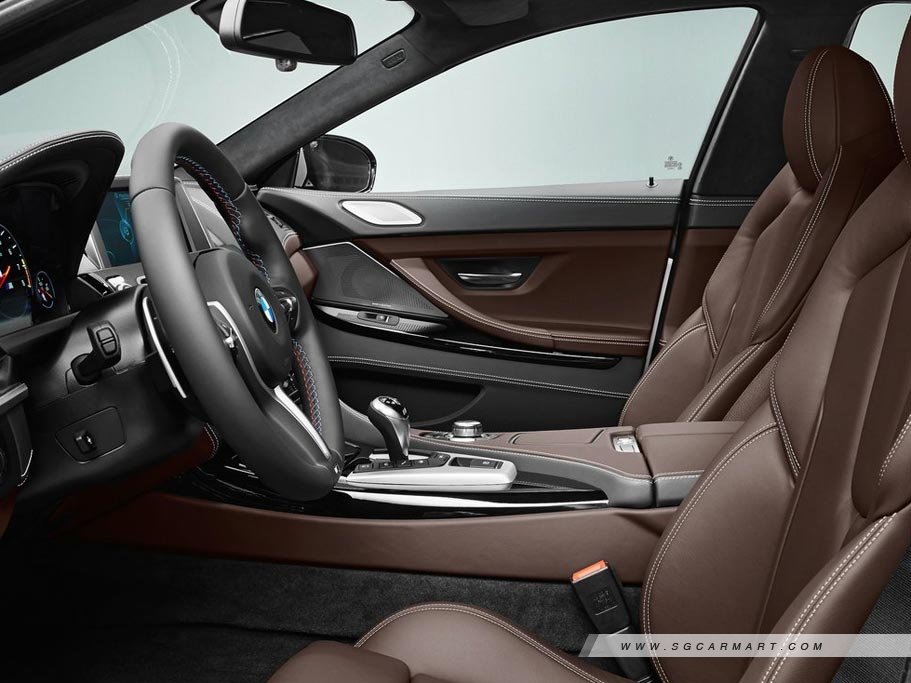 https://i.i-sgcm.com/new_cars/cars/11364/11364_g15