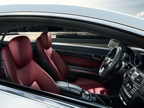 Mercedes-Benz E-Class Coupe 10