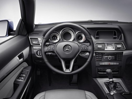 Mercedes-Benz E-Class Coupe 11