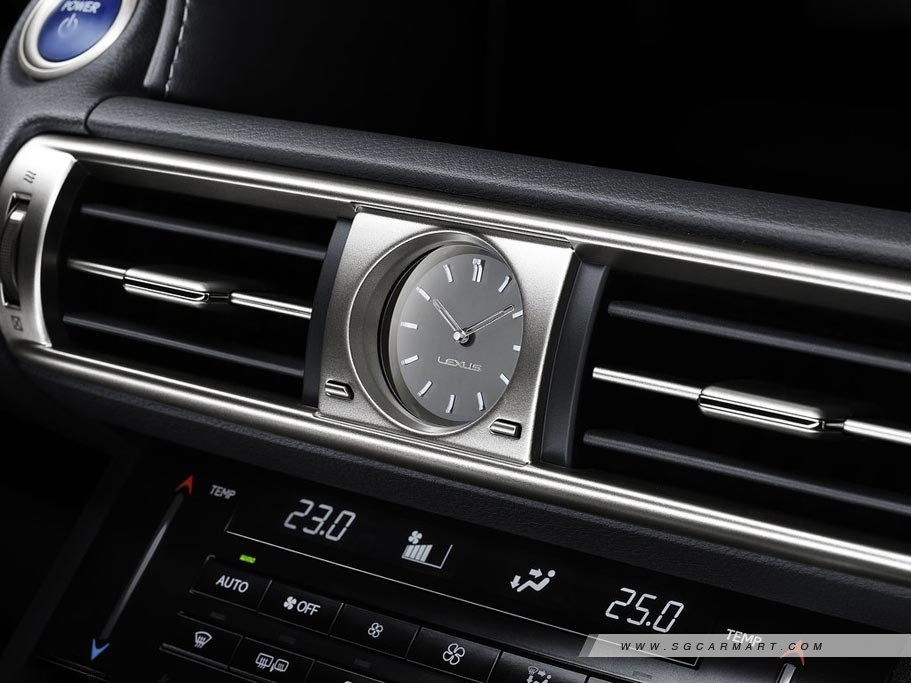 https://i.i-sgcm.com/new_cars/cars/11372/11372_g10