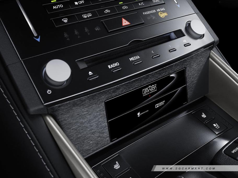 https://i.i-sgcm.com/new_cars/cars/11372/11372_g11