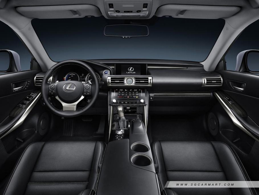 https://i.i-sgcm.com/new_cars/cars/11372/11372_g8