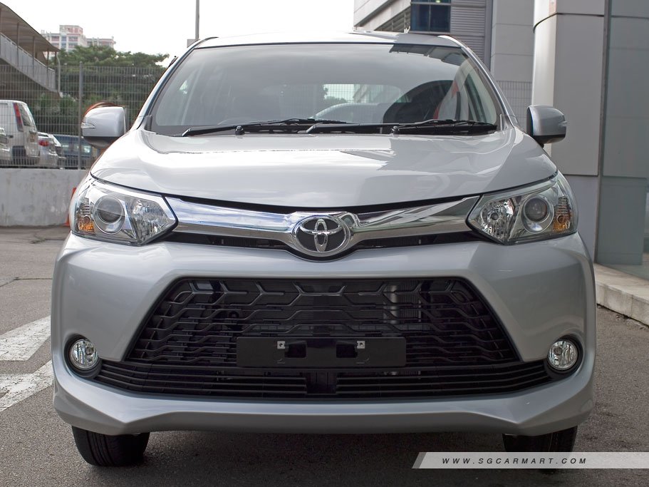 https://i.i-sgcm.com/new_cars/cars/11373/11373_g38