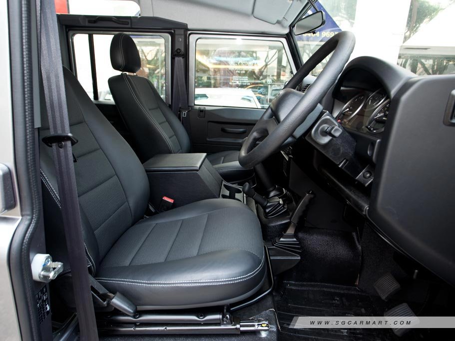 https://i.i-sgcm.com/new_cars/cars/11374/11374_g10