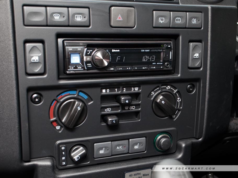 https://i.i-sgcm.com/new_cars/cars/11374/11374_g16