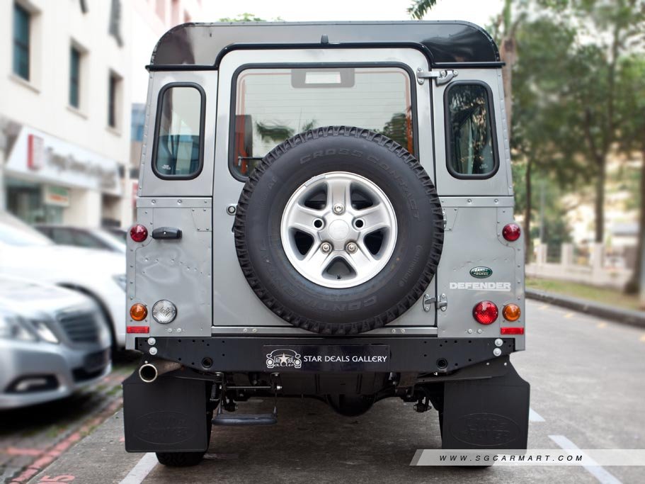 https://i.i-sgcm.com/new_cars/cars/11374/11374_g5