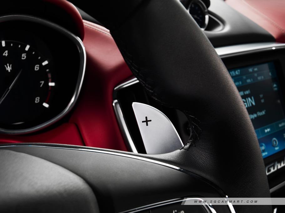 https://i.i-sgcm.com/new_cars/cars/11375/11375_g12