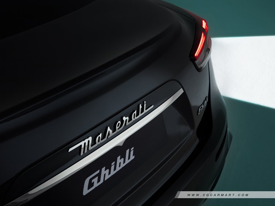 https://i.i-sgcm.com/new_cars/cars/11375/11375_g29