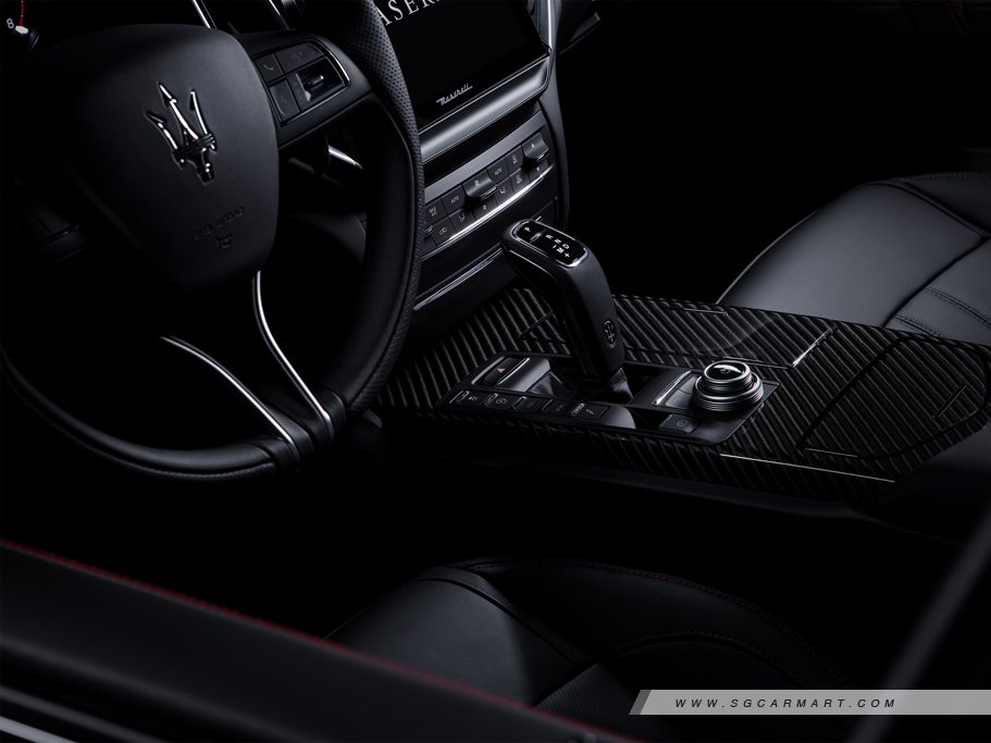 https://i.i-sgcm.com/new_cars/cars/11375/11375_g32