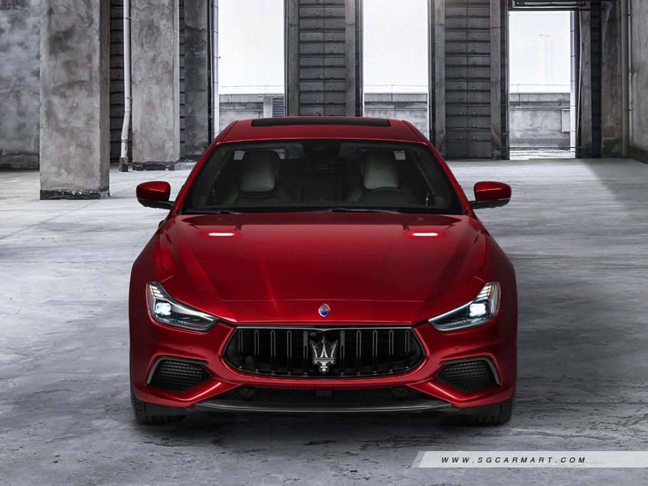 https://i.i-sgcm.com/new_cars/cars/11375/11375_g40