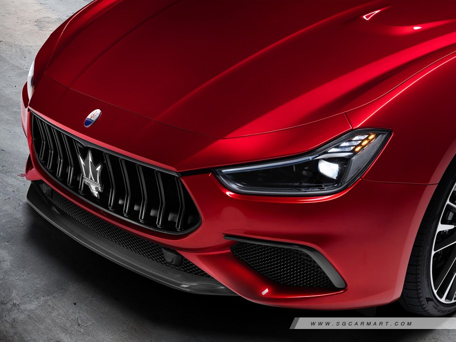 https://i.i-sgcm.com/new_cars/cars/11375/11375_g42