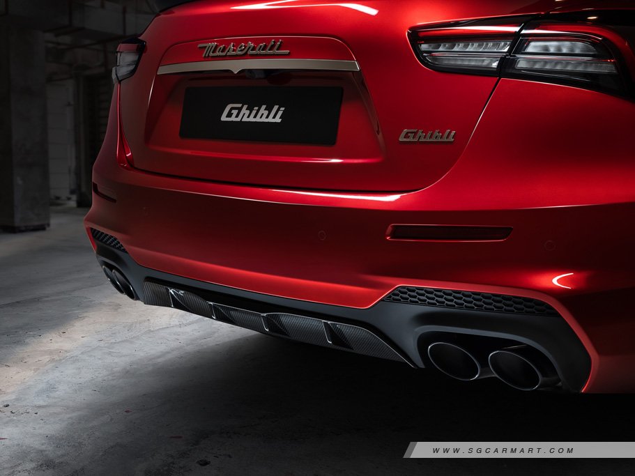 https://i.i-sgcm.com/new_cars/cars/11375/11375_g51