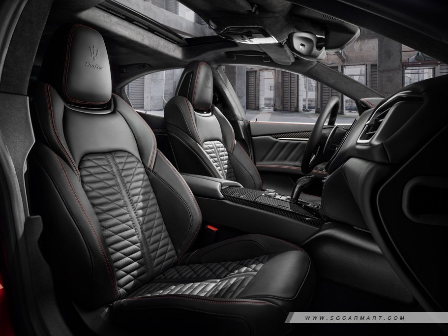 https://i.i-sgcm.com/new_cars/cars/11375/11375_g61