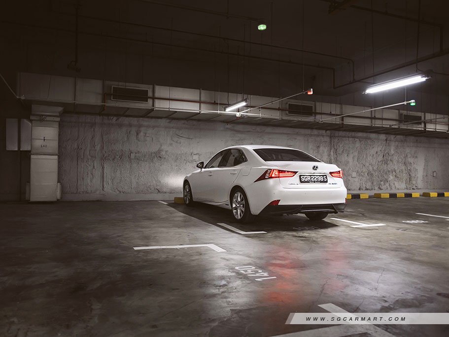 https://i.i-sgcm.com/new_cars/cars/11376/11376_g18