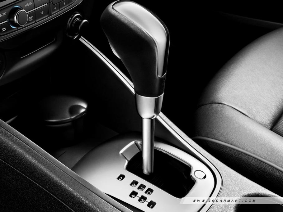 https://i.i-sgcm.com/new_cars/cars/11377/11377_g11