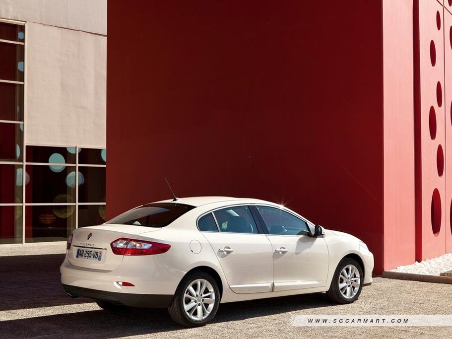 https://i.i-sgcm.com/new_cars/cars/11377/11377_g7