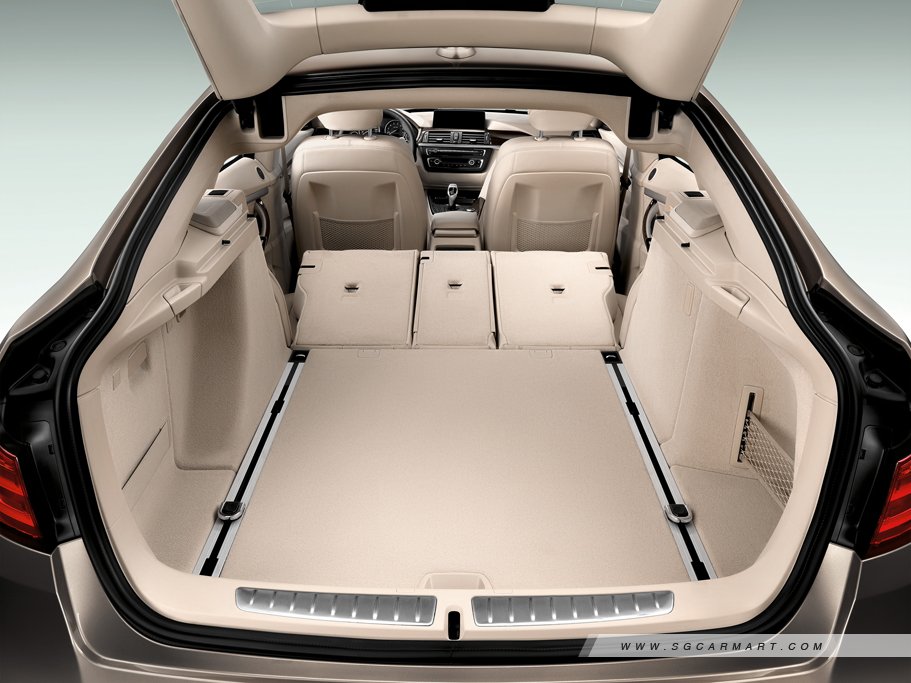 https://i.i-sgcm.com/new_cars/cars/11382/11382_g17