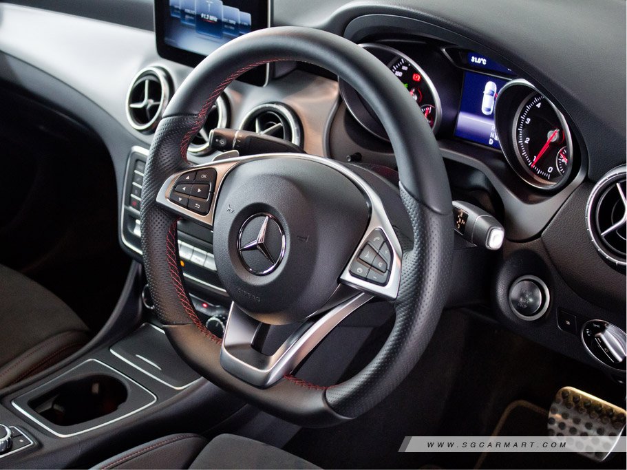 https://i.i-sgcm.com/new_cars/cars/11386/11386_g21