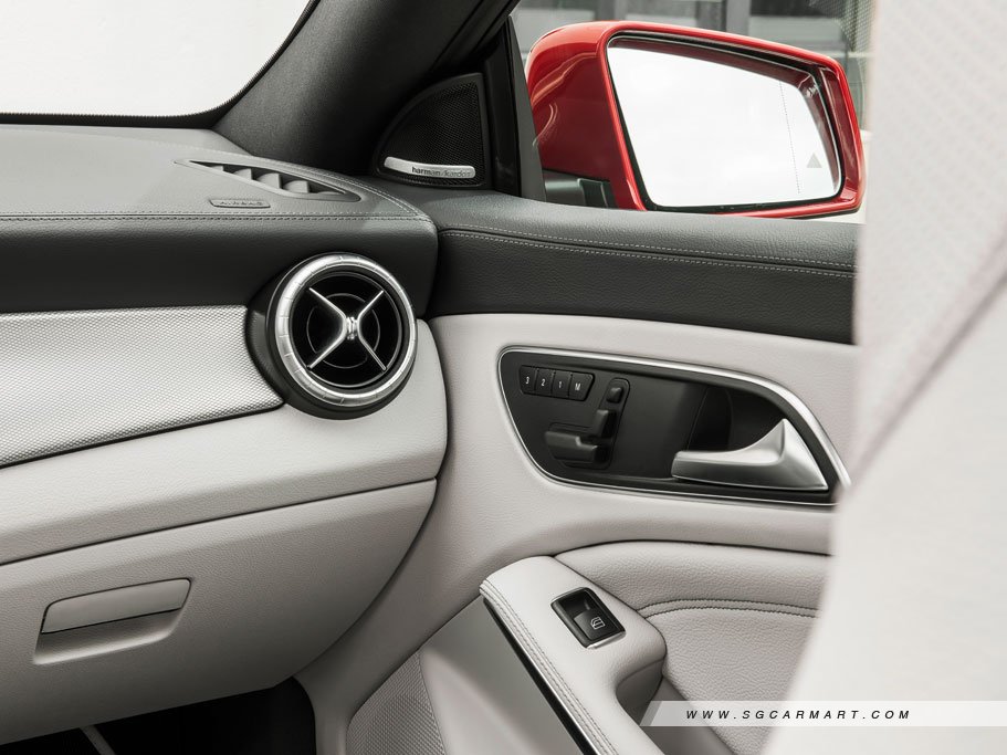 https://i.i-sgcm.com/new_cars/cars/11387/11387_g15