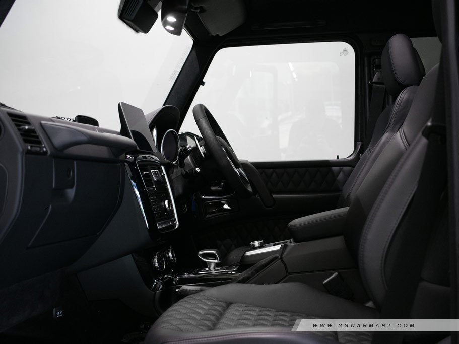 https://i.i-sgcm.com/new_cars/cars/11388/11388_g15