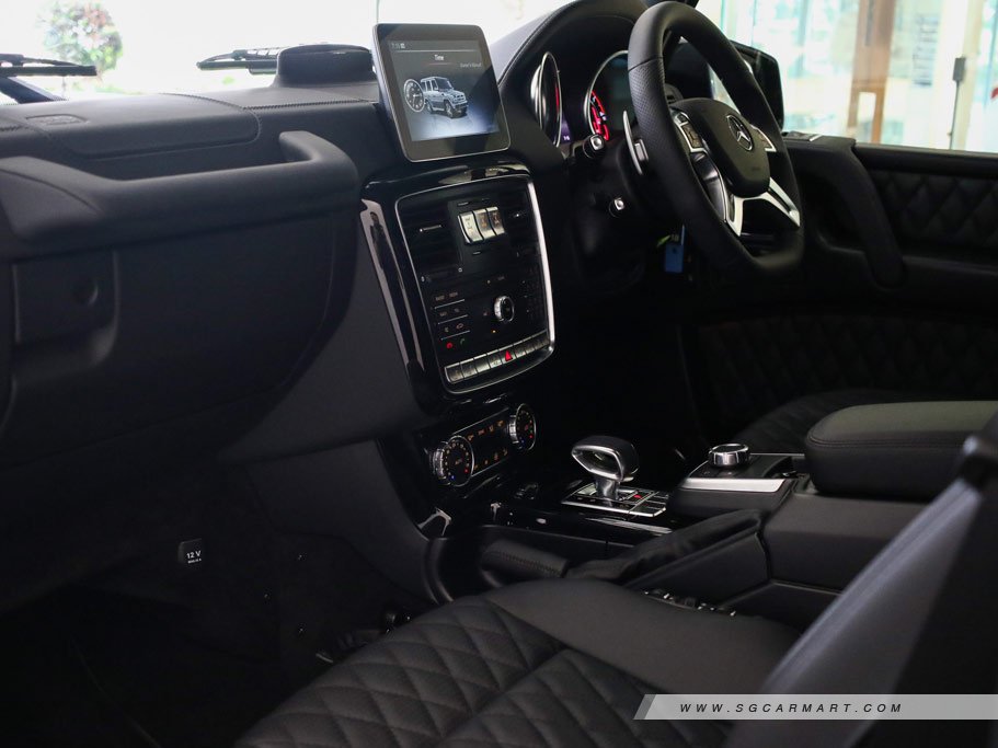 https://i.i-sgcm.com/new_cars/cars/11388/11388_g17