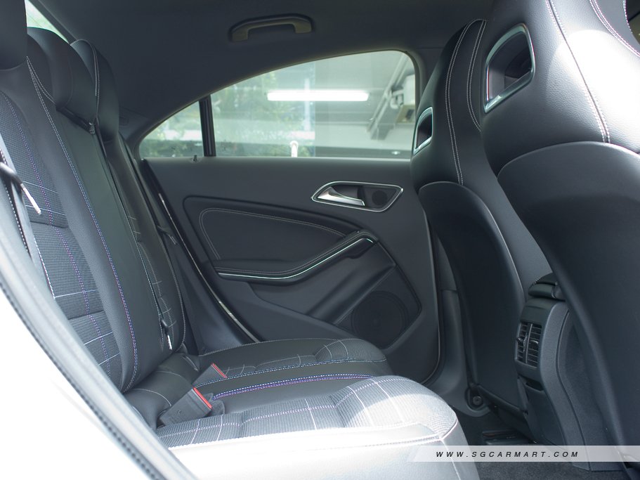 https://i.i-sgcm.com/new_cars/cars/11390/11390_g101