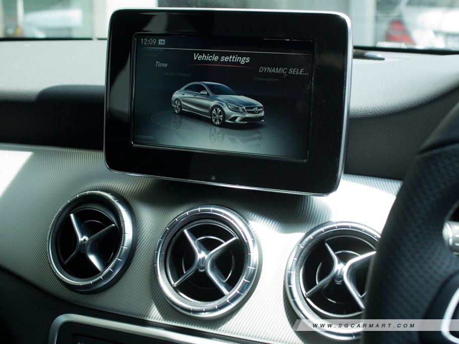 https://i.i-sgcm.com/new_cars/cars/11390/11390_g105