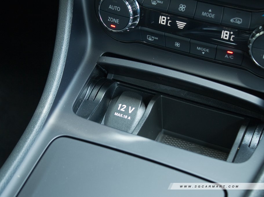 https://i.i-sgcm.com/new_cars/cars/11390/11390_g108
