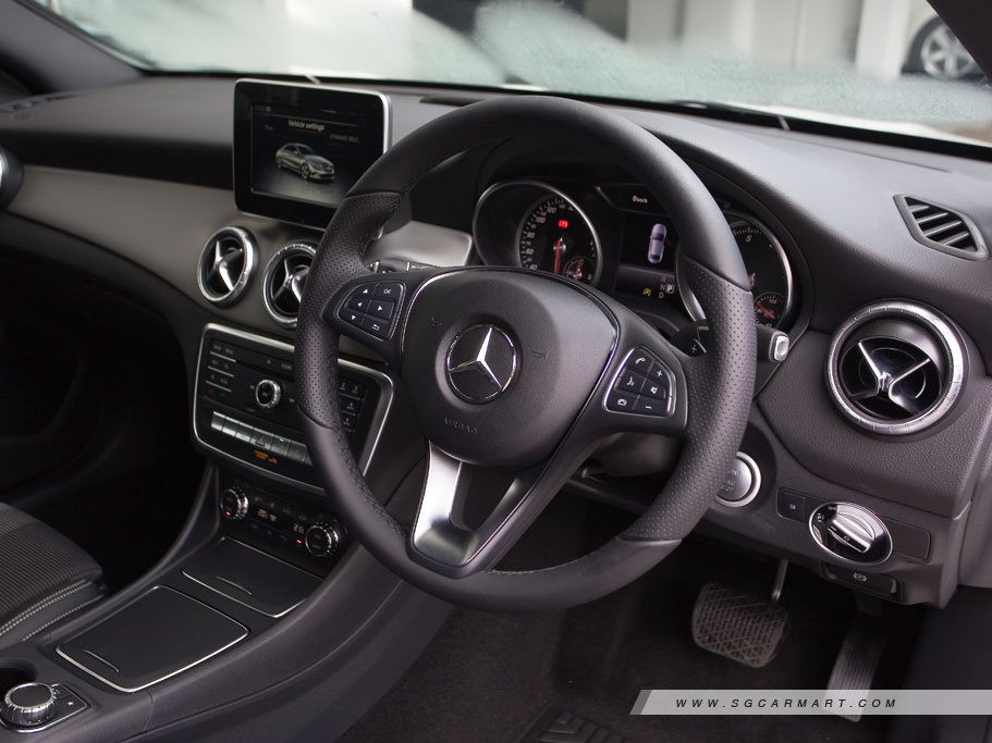 https://i.i-sgcm.com/new_cars/cars/11390/11390_g125