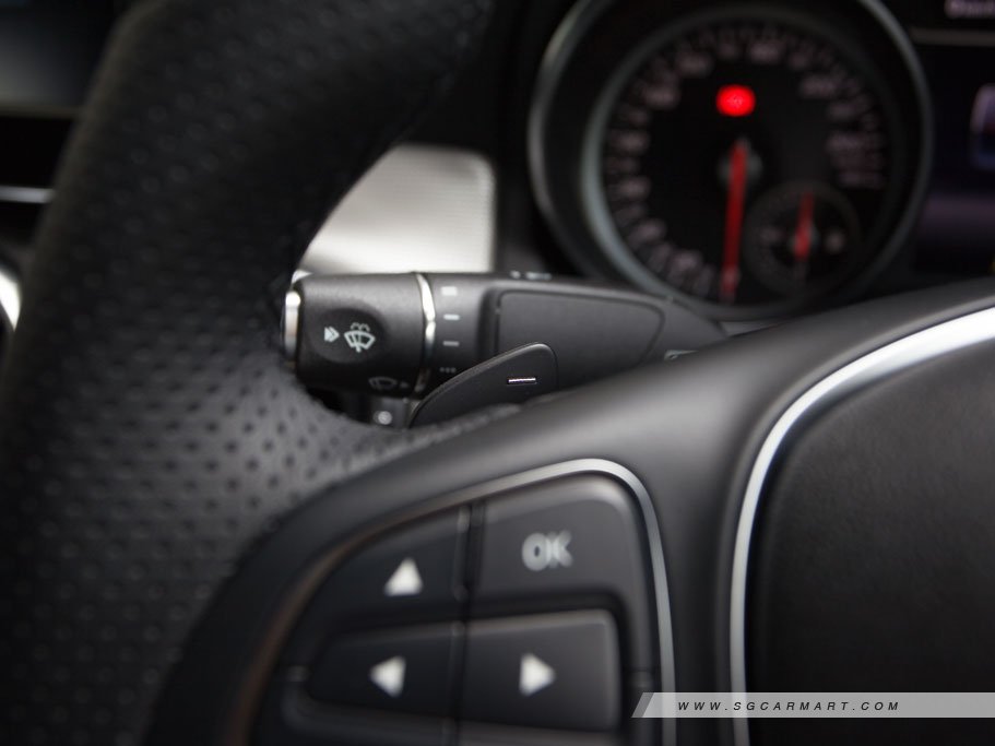 https://i.i-sgcm.com/new_cars/cars/11390/11390_g127