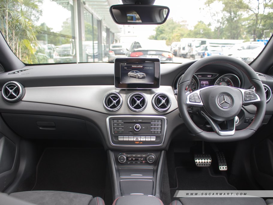 https://i.i-sgcm.com/new_cars/cars/11390/11390_g149