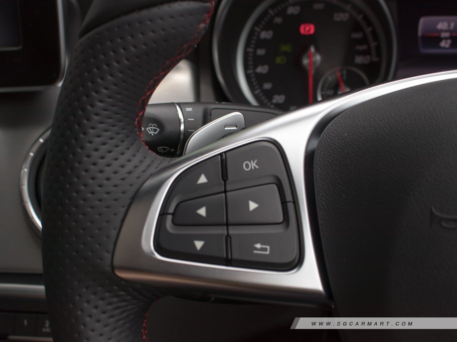 https://i.i-sgcm.com/new_cars/cars/11390/11390_g152