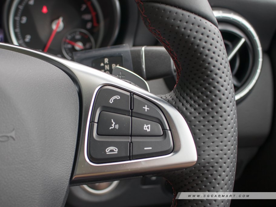 https://i.i-sgcm.com/new_cars/cars/11390/11390_g153