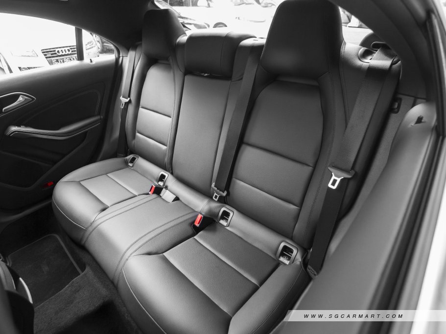 https://i.i-sgcm.com/new_cars/cars/11390/11390_g15