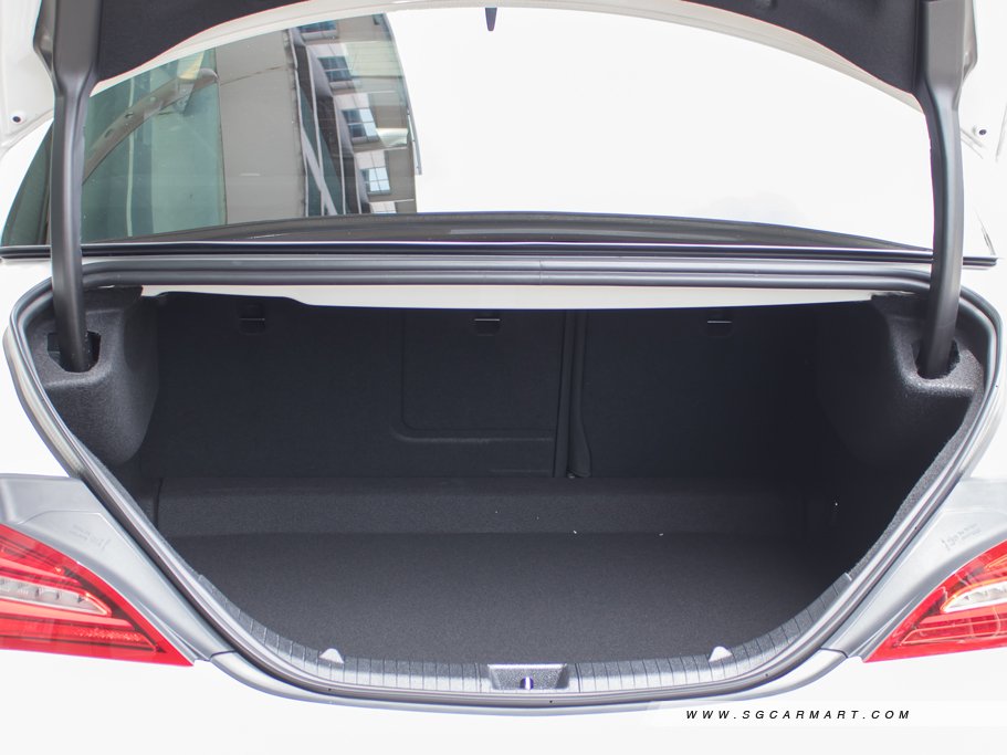 https://i.i-sgcm.com/new_cars/cars/11390/11390_g163