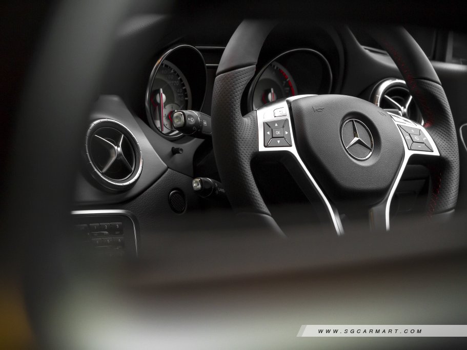 https://i.i-sgcm.com/new_cars/cars/11390/11390_g42