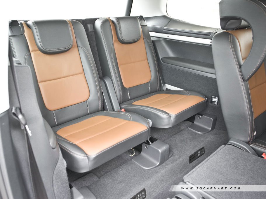 https://i.i-sgcm.com/new_cars/cars/11393/11393_g10