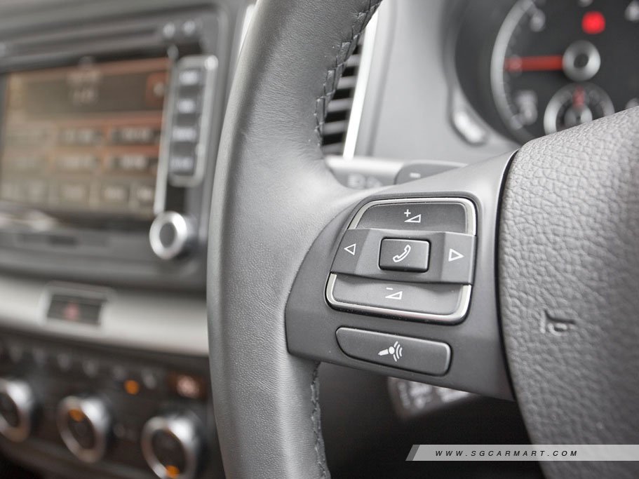 https://i.i-sgcm.com/new_cars/cars/11393/11393_g13