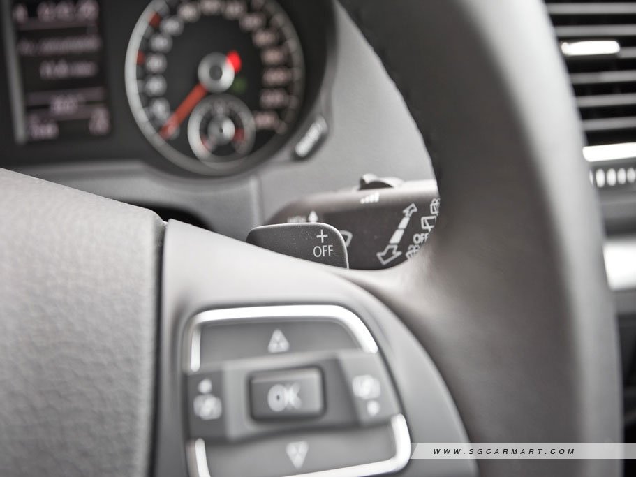 https://i.i-sgcm.com/new_cars/cars/11393/11393_g15