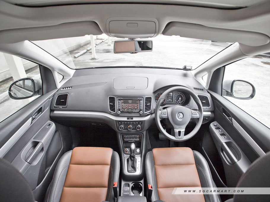 https://i.i-sgcm.com/new_cars/cars/11393/11393_g7