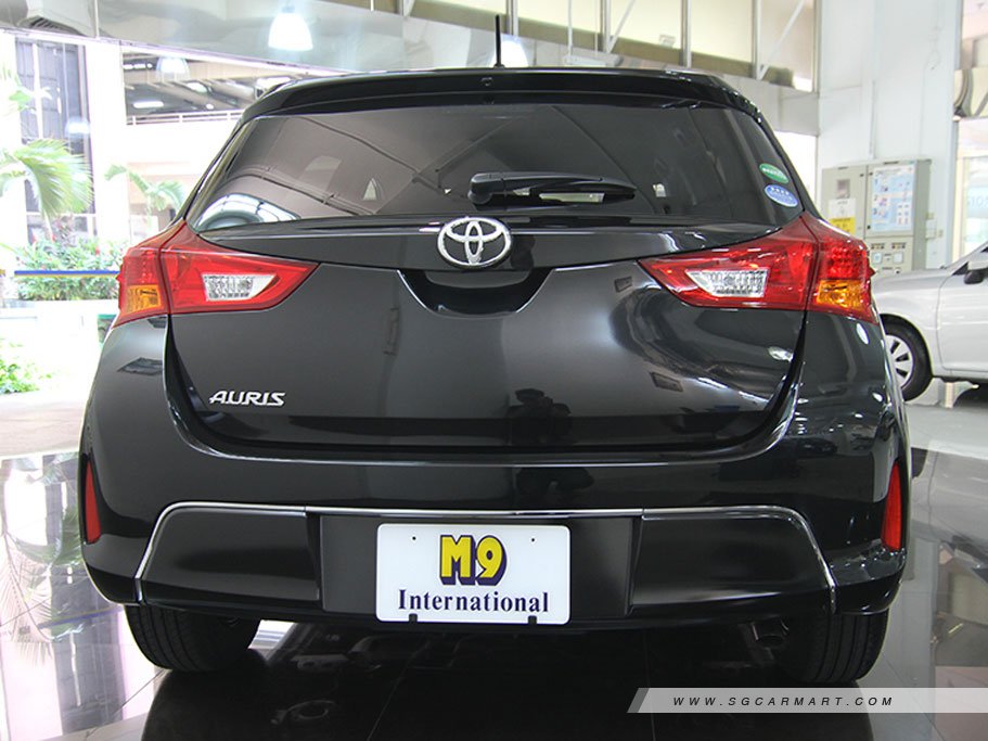 https://i.i-sgcm.com/new_cars/cars/11399/11399_g12