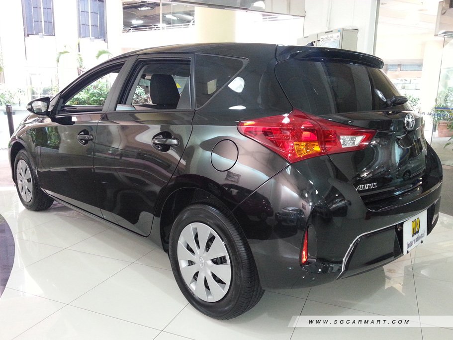 https://i.i-sgcm.com/new_cars/cars/11399/11399_g14
