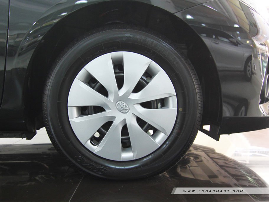 https://i.i-sgcm.com/new_cars/cars/11399/11399_g17