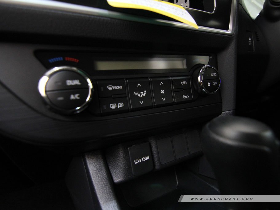 https://i.i-sgcm.com/new_cars/cars/11399/11399_g26